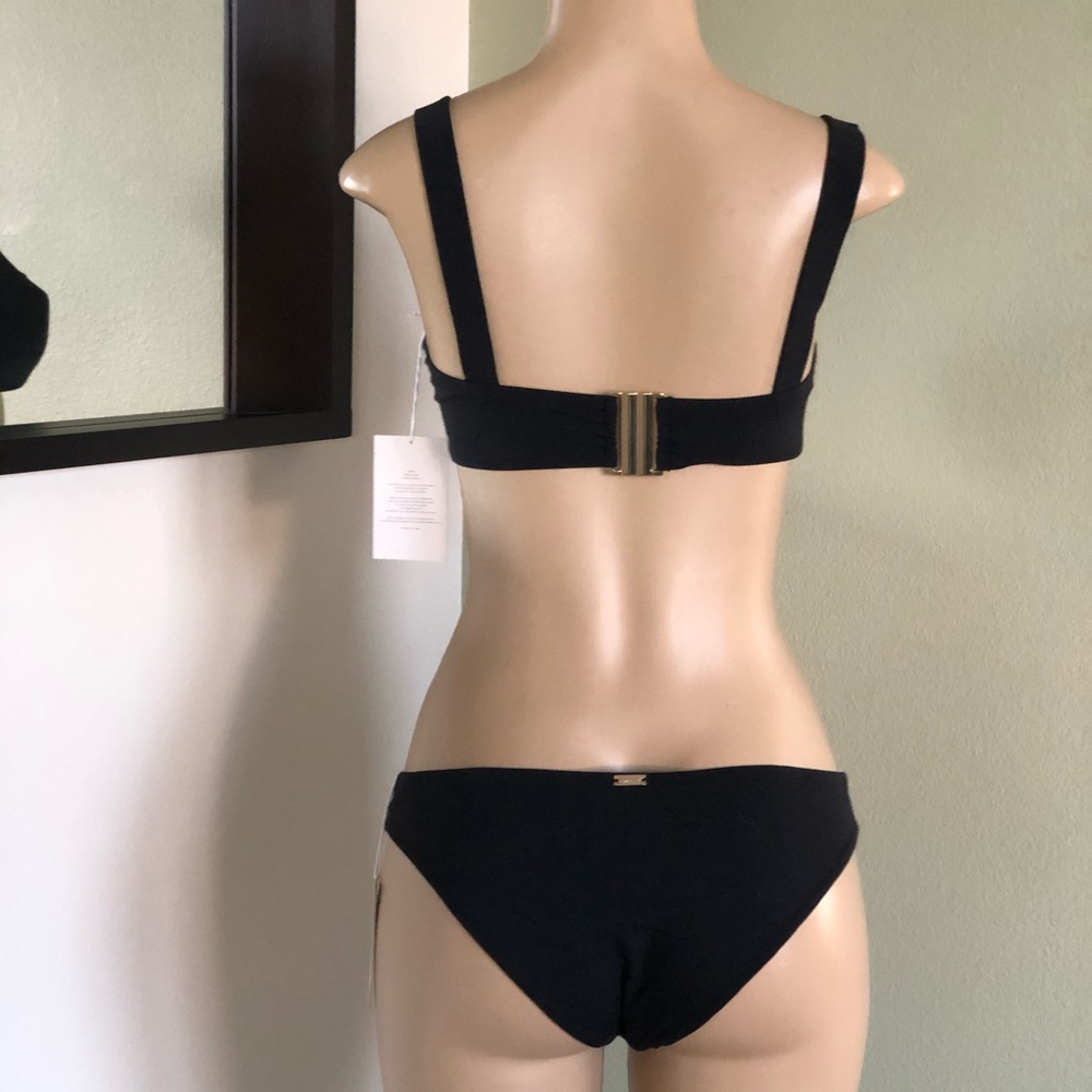 AMAIO SWIM Bikini Top - Picture 3 of 4